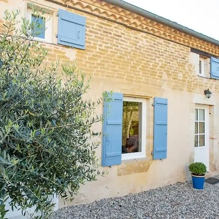 21 Le Clos Du Chateau *