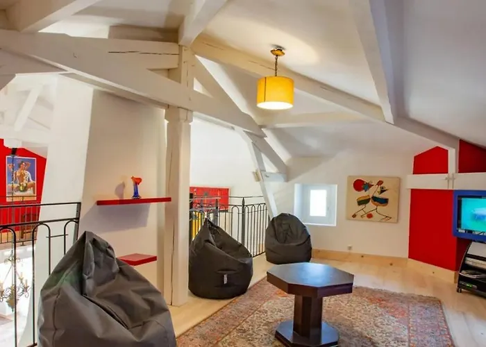 21 Le Clos Du Chateau *